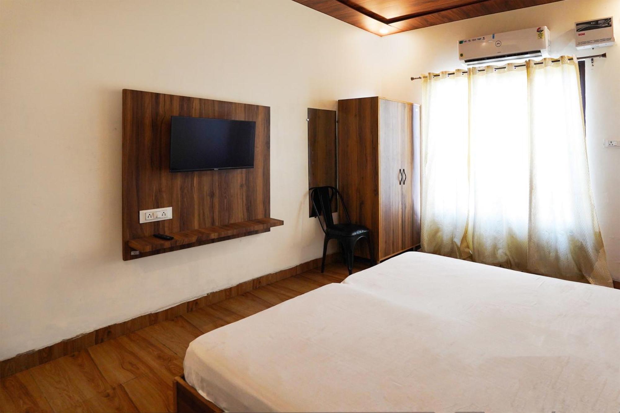 Hotel O R G Farm House Meerut Ngoại thất bức ảnh